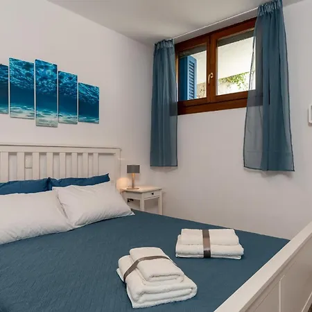 Olivia's Countryside House Apartment