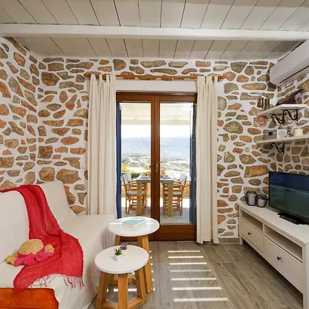 Olivia's Countryside House Krotiri